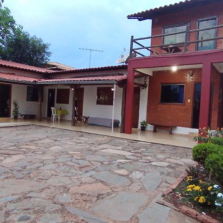 Pousada Central Santana Do Riacho Exterior photo