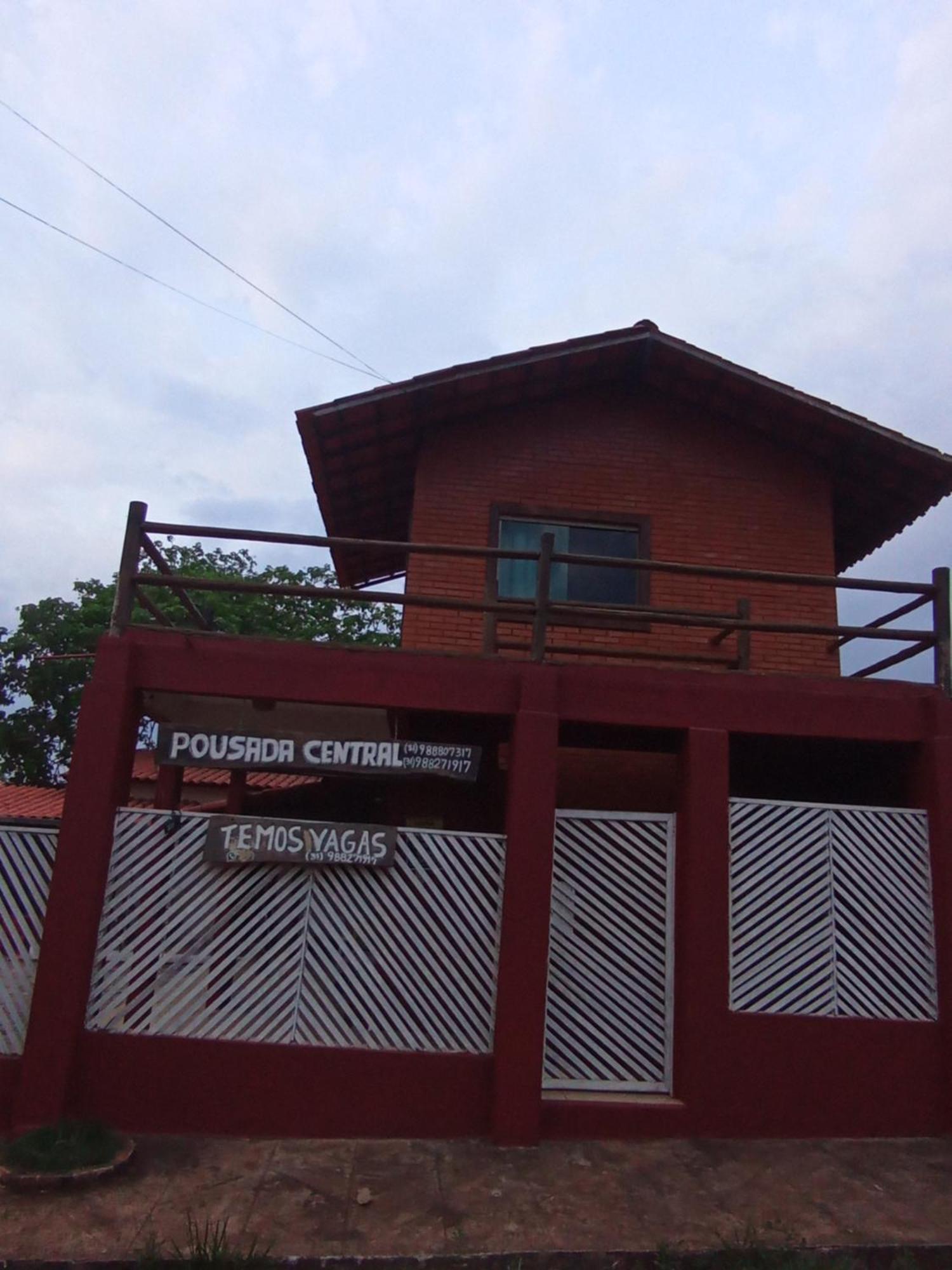 Pousada Central Santana Do Riacho Exterior photo